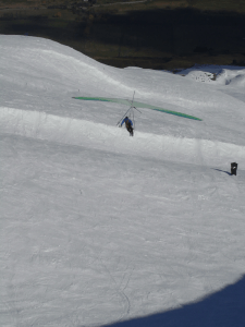 هنگگلایدر (کایتسواری) چیست؟ 2 هنگ گلایدر کایت سواری۲