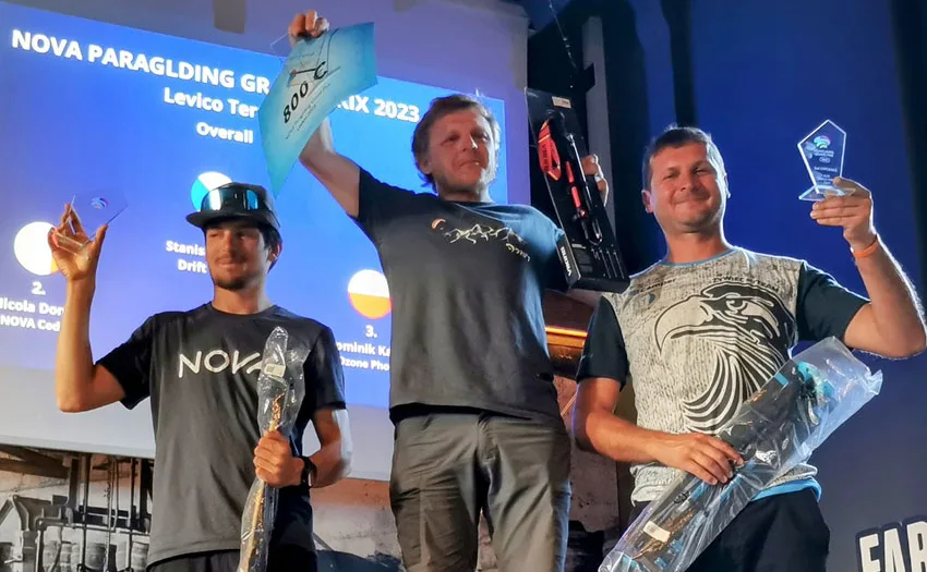 overall podium 850